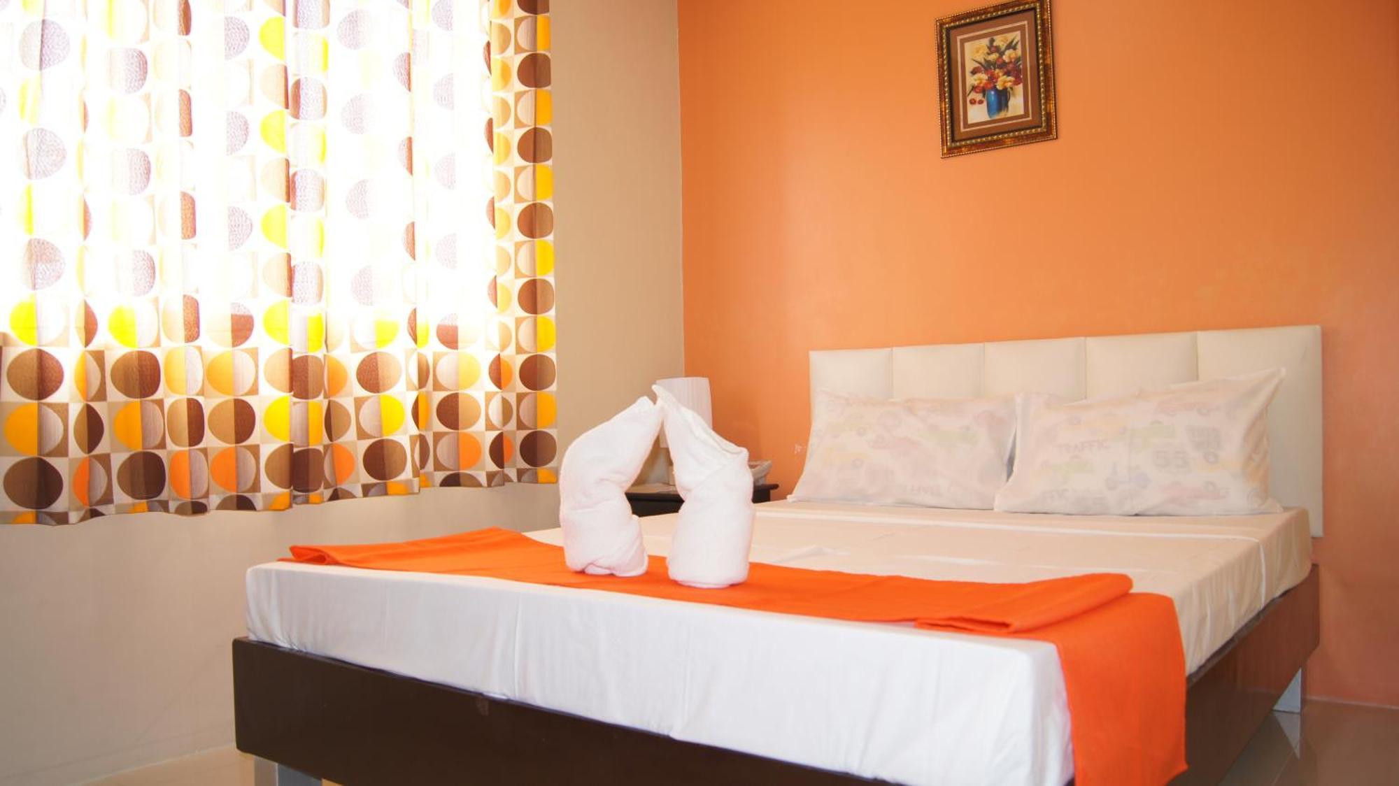 Staylite Tagbilaran City Room photo