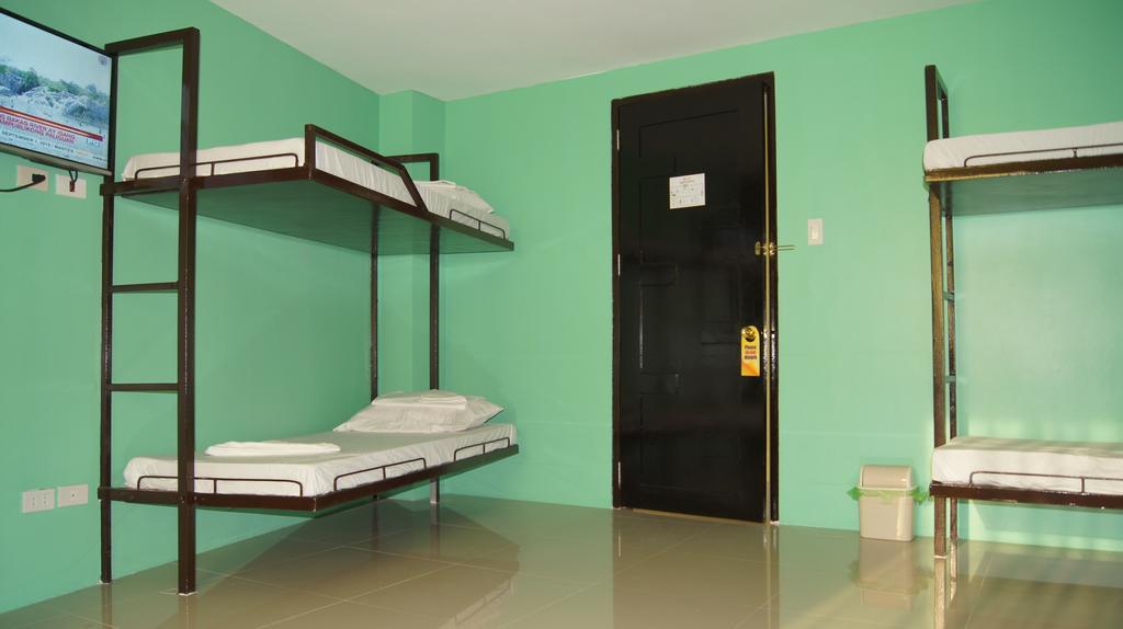 Staylite Tagbilaran City Room photo